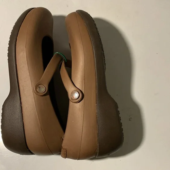 Crocs Womens US Size 6 Alice Brown Round Toe Slip On Flat Mary Jane Shoes - Picture 5 of 8